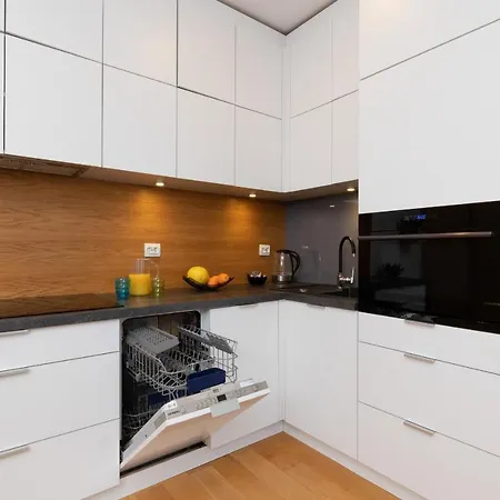 Nadmorski Z Parkingiem Redlowo By Renters Daire Gdynia