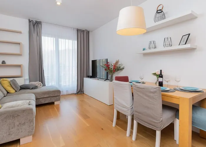 Nadmorski Z Parkingiem Redlowo By Renters Appartement *